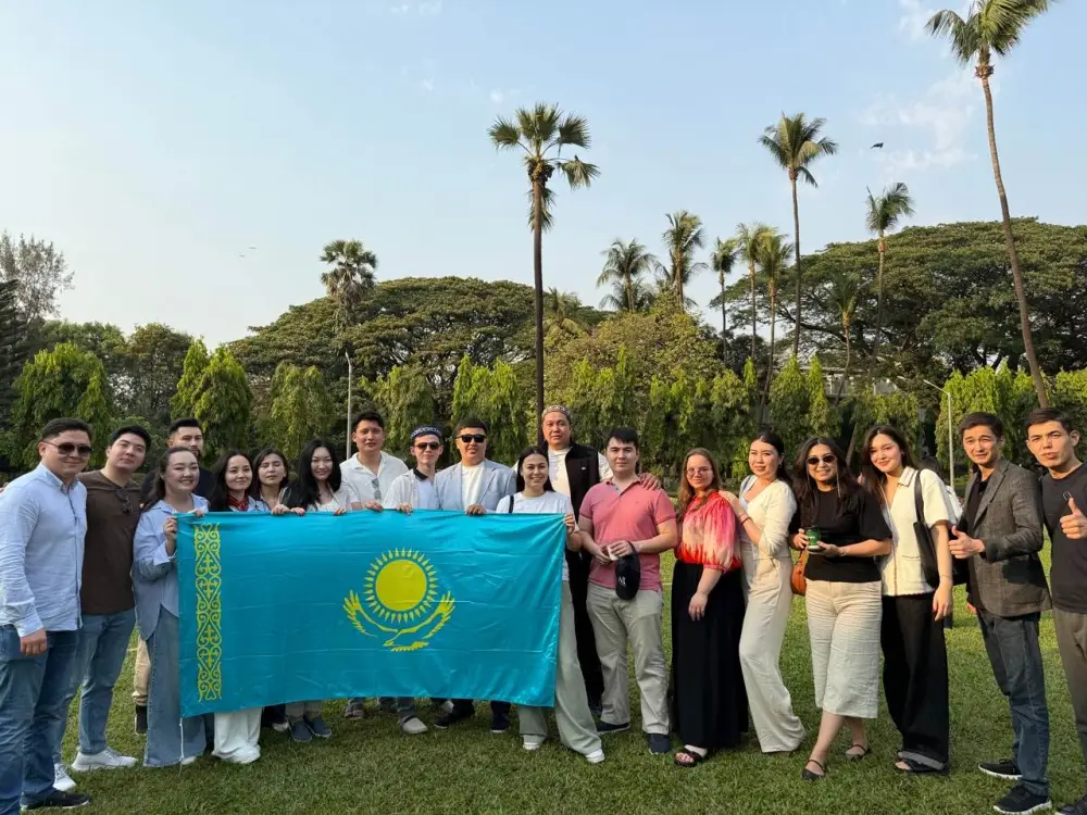 Казахстанские молодежные лидеры обсудили культурное сотрудничество с Индией на IV Форуме «Индия – Центральная Азия» Астане