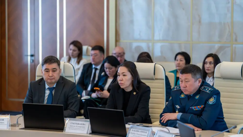 В ВКО в ближайшие годы потребуется более 15 тысяч специалистов (3)