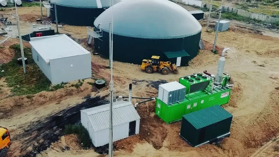 Карагандинская птицефабрика произвела 15 миллионов киловатт-часов электроэнергии из птичьего помёта Астане