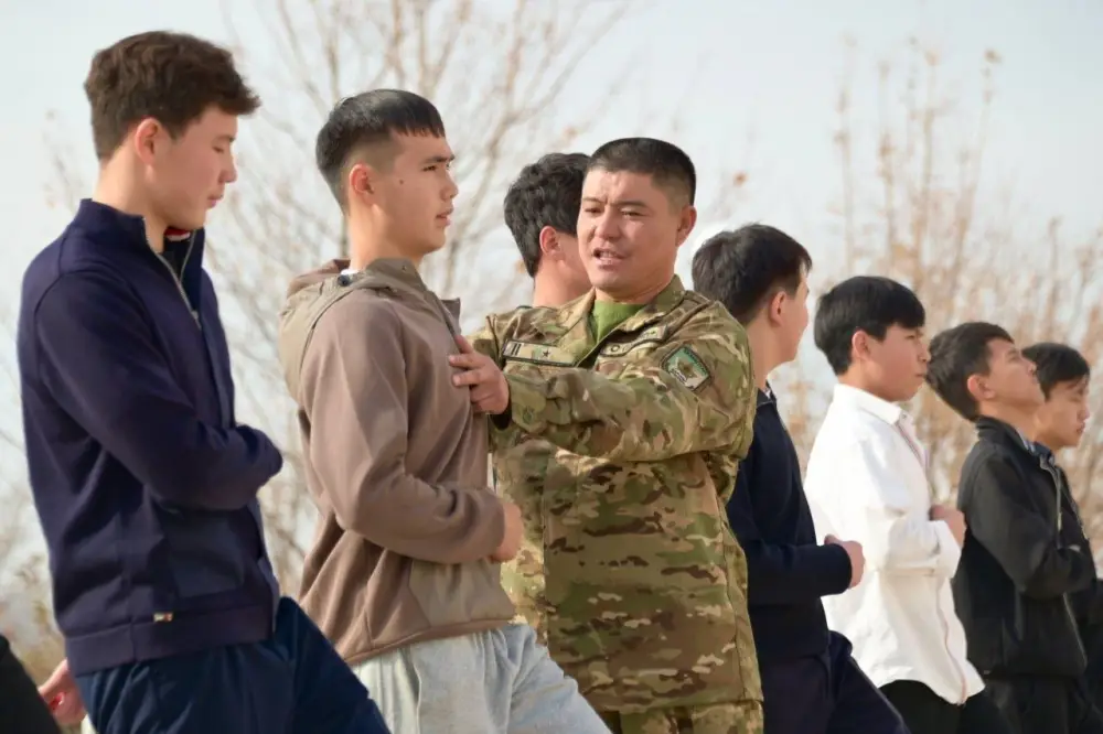 Минобороны Казахстана запустило онлайн-переподготовку будущих преподавателей НВП (3)