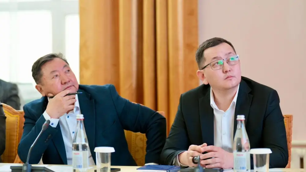 В ВКО состоялось II заседание регионального Совета по науке (8)