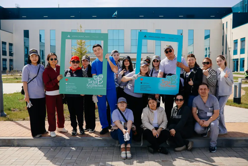 Коммунальные службы столицы приняли участие в акции «Таза Қазақстан» (2)