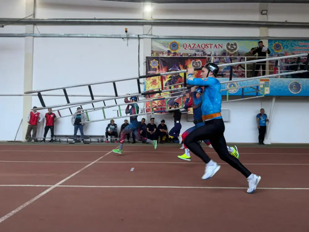 В Астане стартовал II турнир на Кубок по пожарно-спасательному спорту (9)