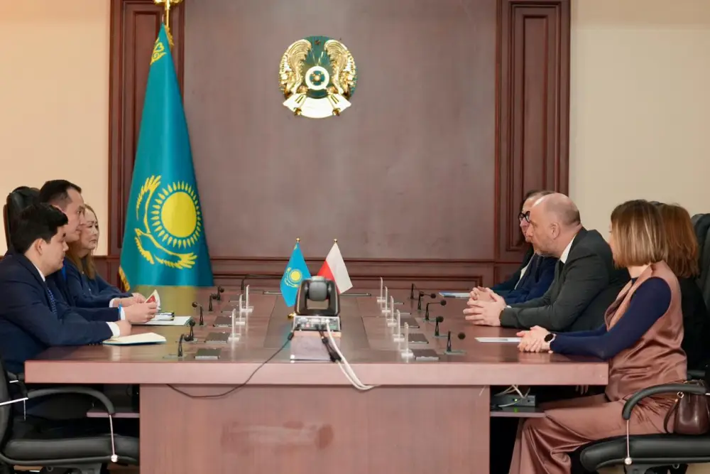 Казахстан и Польша: Обсуждение сотрудничества в области энергетики и углехимии с акцентом на поддержку экспорта технологий Астане