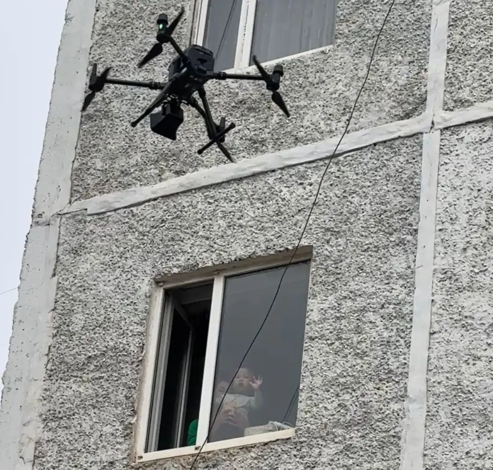 Профилактика выпадения детей из окон с применением БПЛА (3)