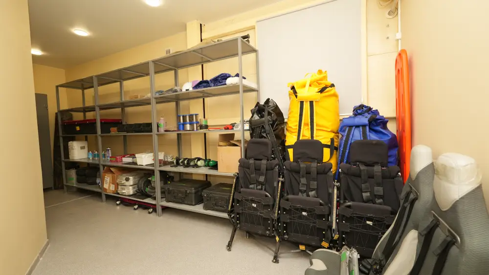 МЧС развивает авиационную базу в Павлодаре (5)