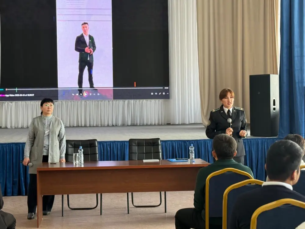 «Закон и порядок»: лекцию о цифровой безопасности провели для столичных школьников (2)