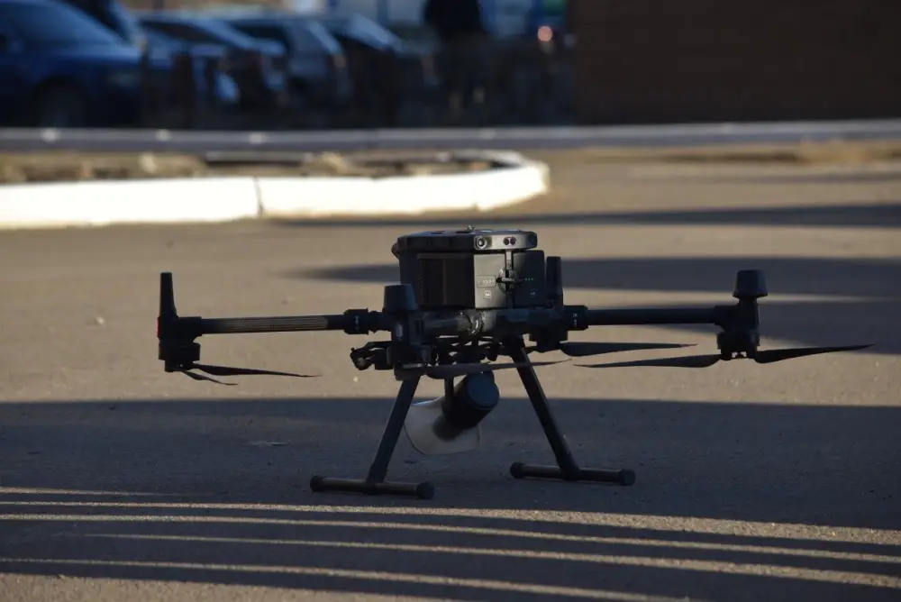 Дроны на страже безопасности: как небесные стражи защищают детей от оконных падений Астане