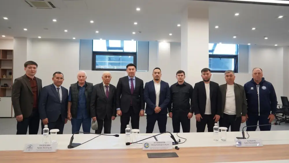 Ербол Каиров: новый капитан команды ФК «Окжетпес» на пути к победам Астане