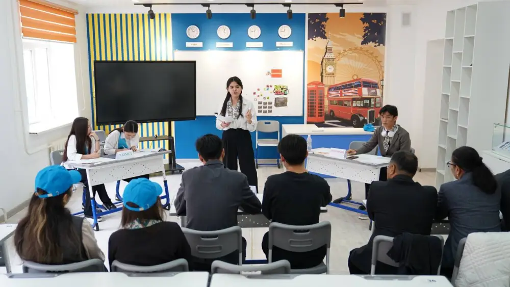 Учащиеся 55 школ Кызылординской области приняли участие в дебатном турнире на тему водосбережения (9)