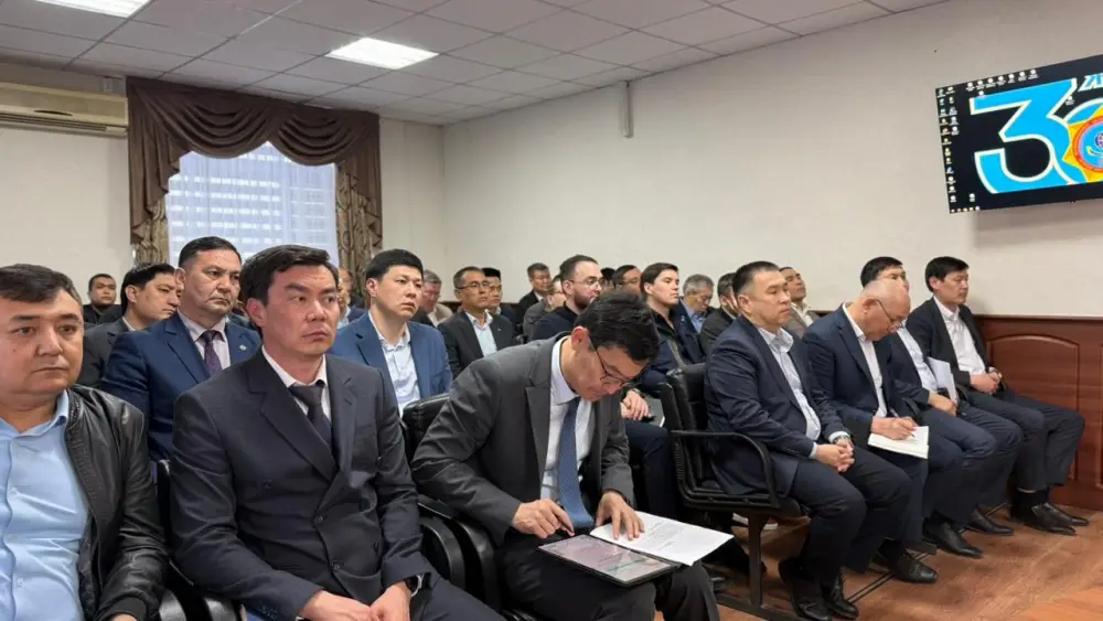Состоялась встреча руководителя ДЧС Мангистауской области с первыми руководителями опасных производственных объектов (2)