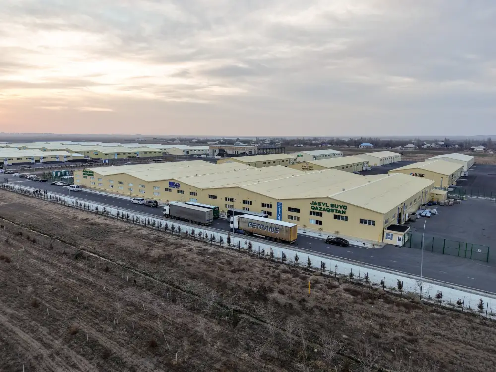 В ТУРКЕСТАНСКОЙ ОБЛАСТИ РАСШИРЯТ ЗАВОД ПО ПРОИЗВОДСТВУ ХОЛОДИЛЬНИКОВ: МОЩНОСТЬ ДОСТИГНЕТ 50 ТЫСЯЧ ЕДИНИЦ В ГОД (6)