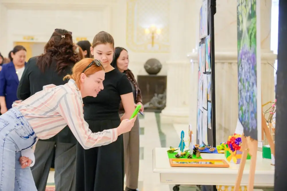 В Астане прошел концерт особенных детей (6)