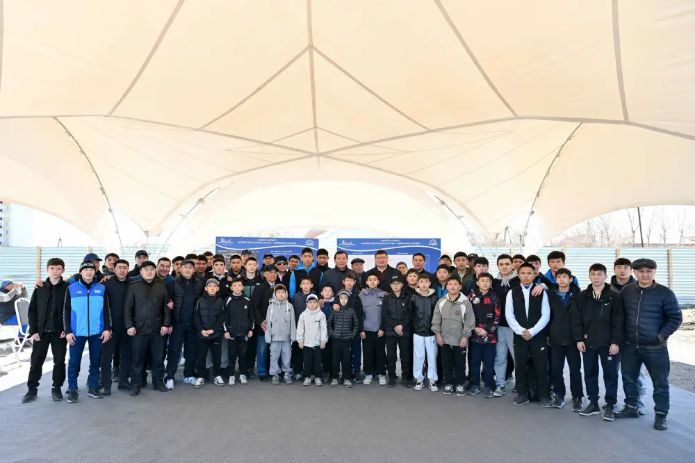 «Абайға құрмет»: в Семее началось строительство Дворца единоборств – подарок Актюбинской области (2)