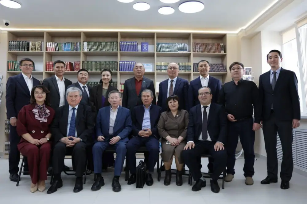 Состоялось заседание рабочей группы по обновлению книжного фонда библиотек столицы (10)