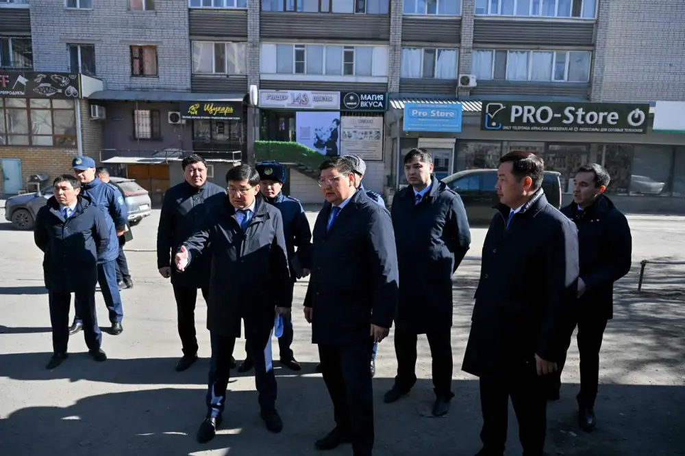 Аким области о современных требованиях к магазинам в Семее Астане