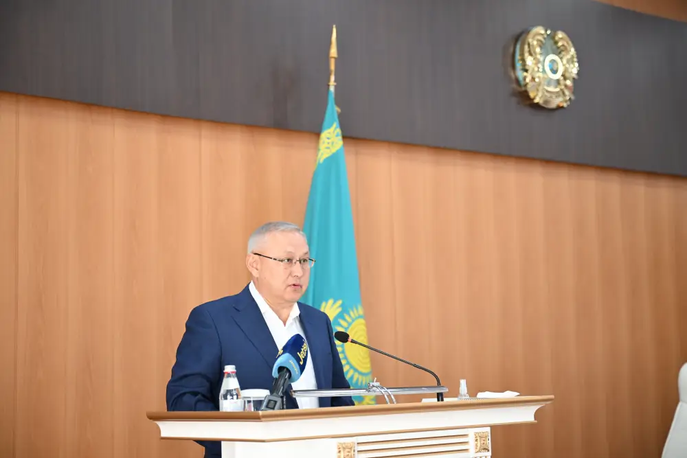 Аким области Бейбит Исабаев встретился с жителями Каратальского района (5)