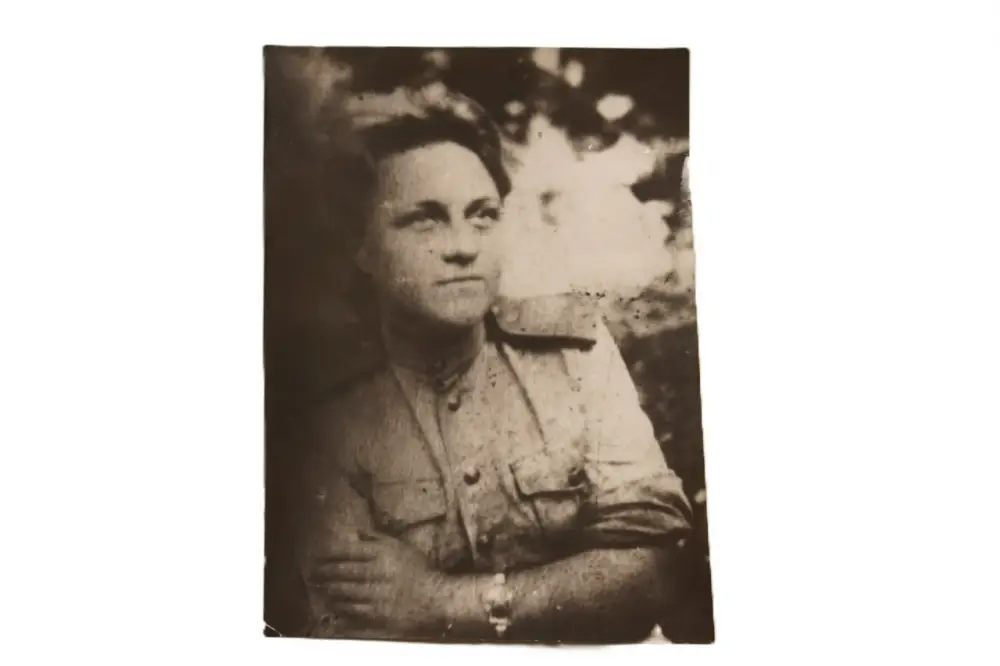 Светлая память: 101 год фронтового связиста Любови Горковской в объятиях военнослужащих Алматы Астане