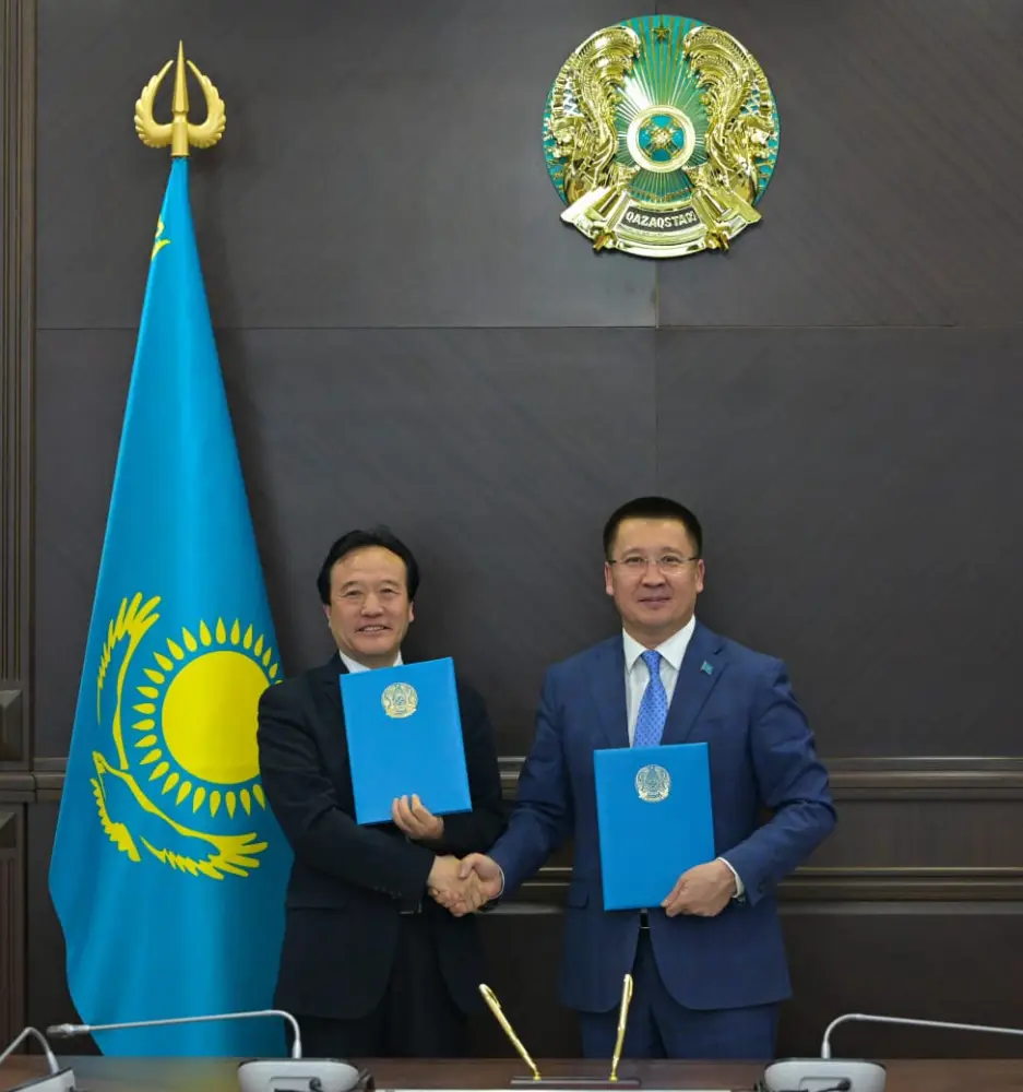 Акимат Павлодарской области подписал меморандум о сотрудничестве с китайской компанией Snow Valley Agricultural Group Co. Ltd - одним из крупнейших в Азии агропромышленных холдингов, специализирующихся на полном цикле производства картофеля (10)
