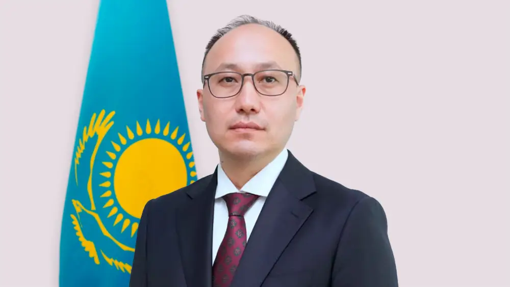 Назначение Дастана Жумакулова на пост председателя Комитета автомобильного транспорта: новые перспективы для транспортной отрасли Казахстана Астане