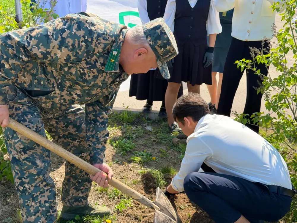ЭКОЛОГИЧЕСКАЯ АКЦИЯ «ОДНО ДЕРЕВО – ВКЛАД В БУДУЩЕЕ» (3)