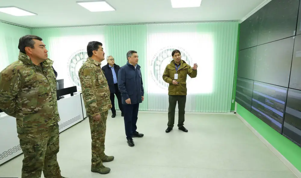 Олжас Бектенов проверил готовность системы раннего обнаружения лесных пожаров и оснащенность «Семей орманы» (4)