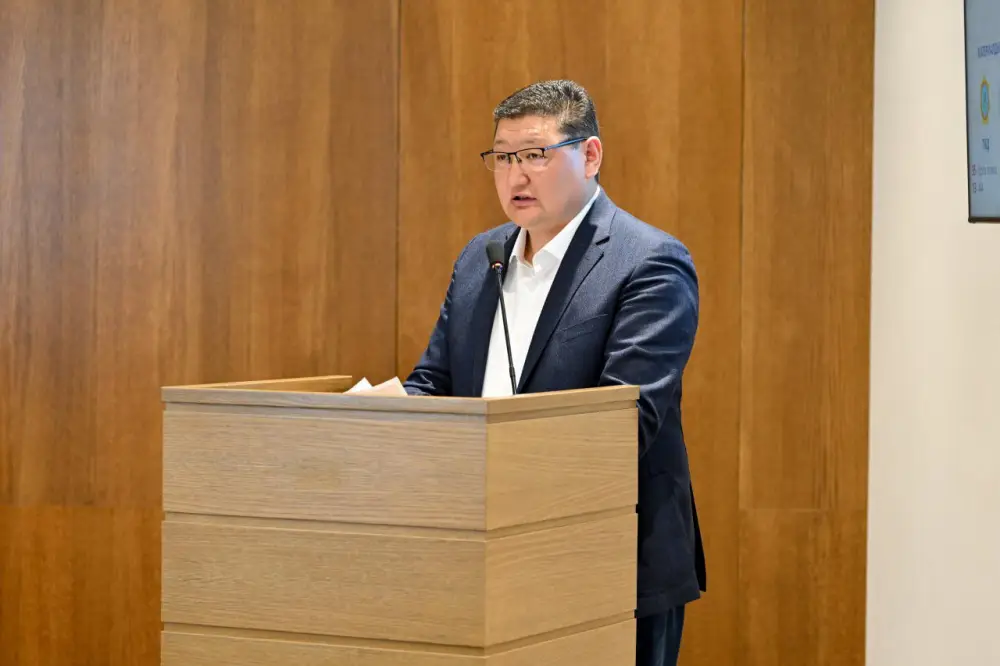 Олжас Бектенов провел в области Абай заседание Республиканского оперативного штаба по ликвидации ЧС (4)