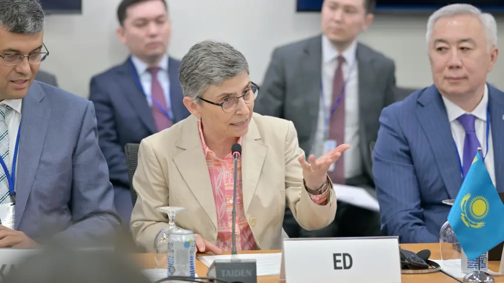 Казахстан предложил Всемирному банку провести конференцию по устойчивому экономическому росту (3)