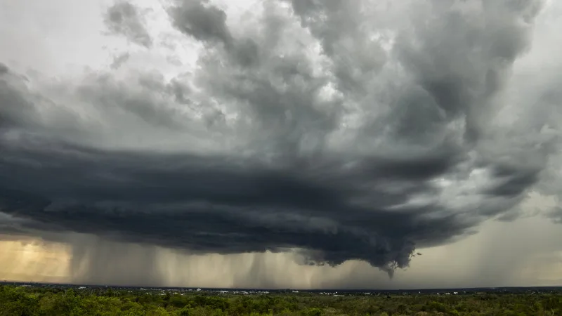 Циклон из Москвы: Дожди и похолодание ожидаются в Казахстане 21-23 апреля, сообщает Казгидромет Астане