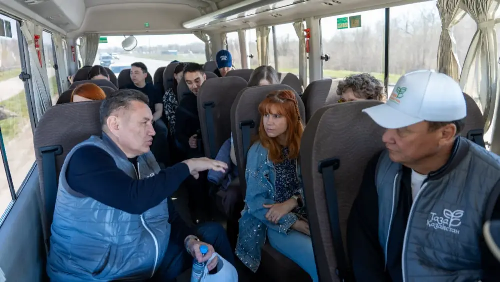 В ВКО прошла масштабная экологическая акция «Таза Қазақстан» (9)