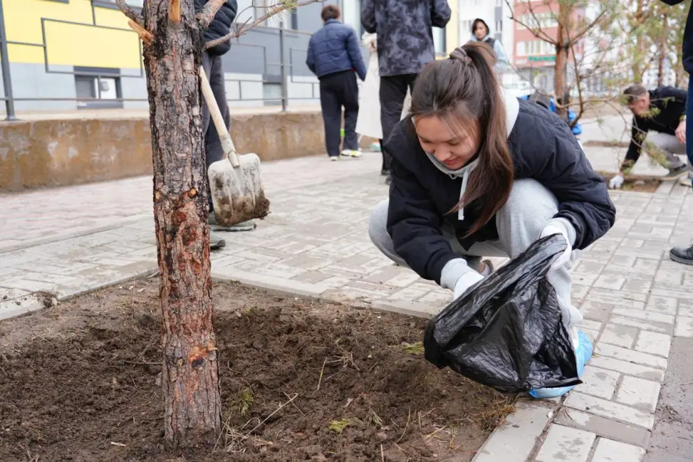 К экоакции «Таза Қазақстан» присоединились столичные тренеры (2)
