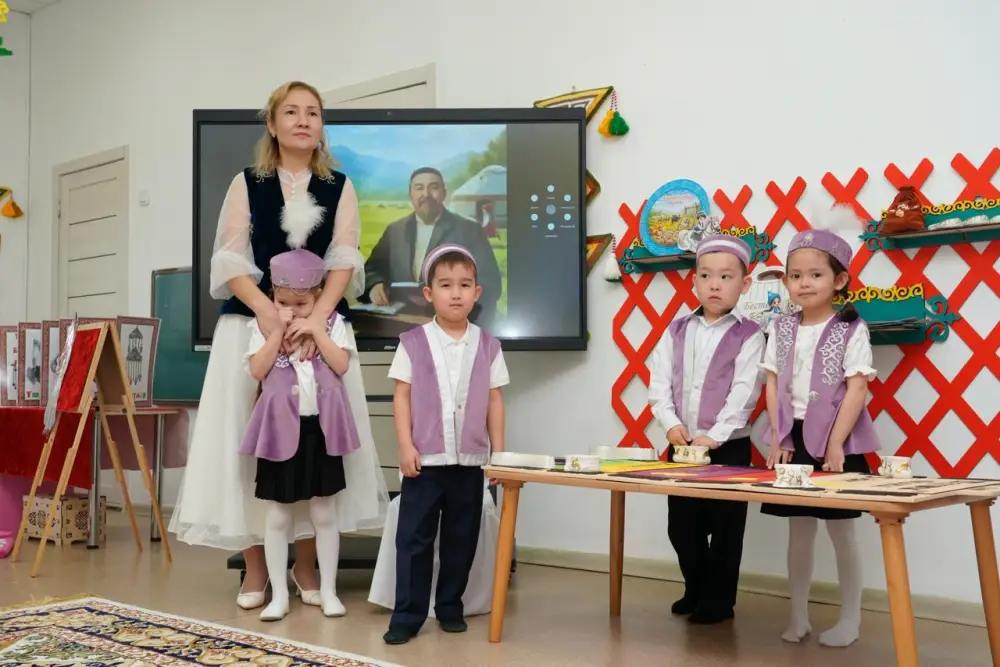 В Астане прошел республиканский семинар для педагогов дошкольных организаций (10)