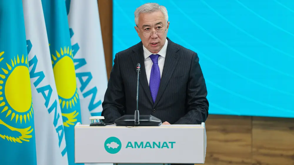 Число занятых в бизнесе в Казахстане выросло до 4,4 млн человек (6)