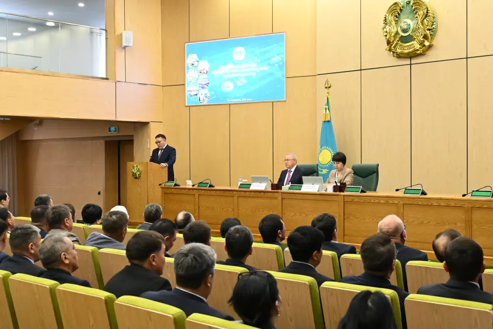 Обсуждение бюджета и развития инфраструктуры на XXXVI сессии областного маслихата Астане