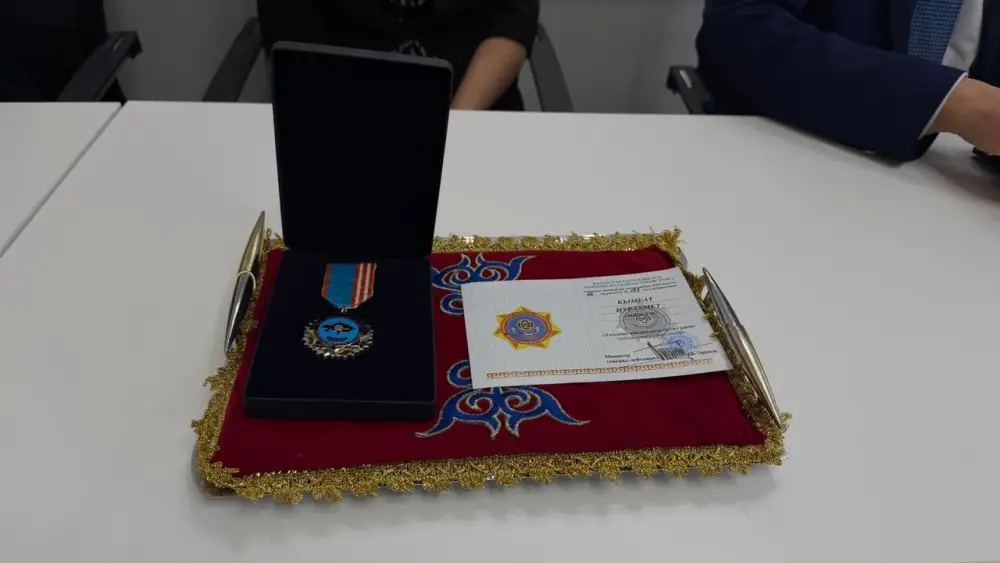 Герой в водовороте судьбы: Нурахмет Кымбат и его подвиг на Иртыше Астане