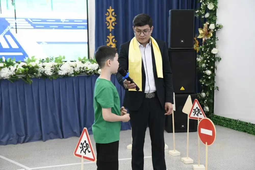 В Астане прошел конкурс по правилам дорожного движения для школьников Астане