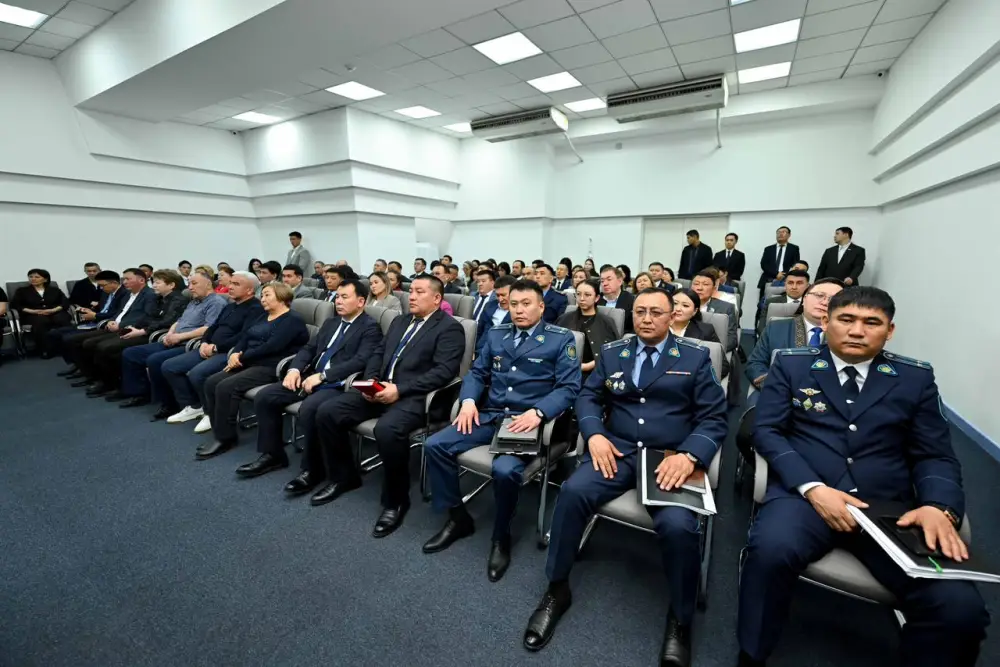 В Семее прошел региональный форум «Управление домом: ответственность, доверие, результат» (2)