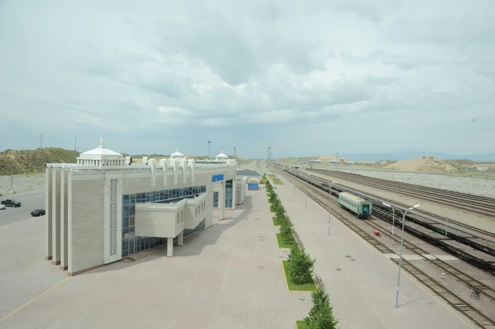 Области Жетісу – 4 года: В 5,5 раза увеличилась пропускная способность на транспортном узле «Нур Жолы» (6)