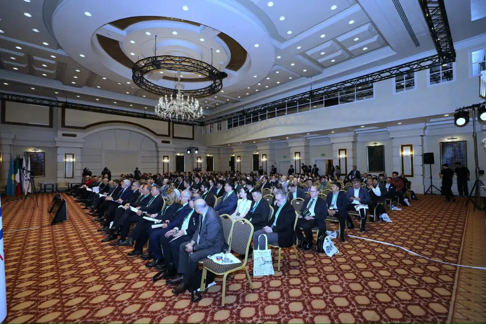 Казахстан и Италия на международном форуме в Астане обсуждают развитие Среднего коридора и Транскаспийского маршрута Астане