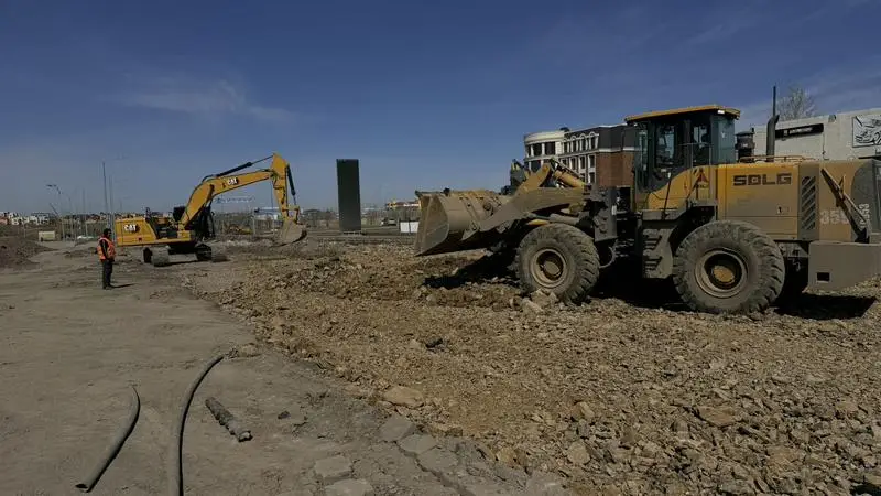 В Караганде отремонтируют 137 км дорог в этом году (3)