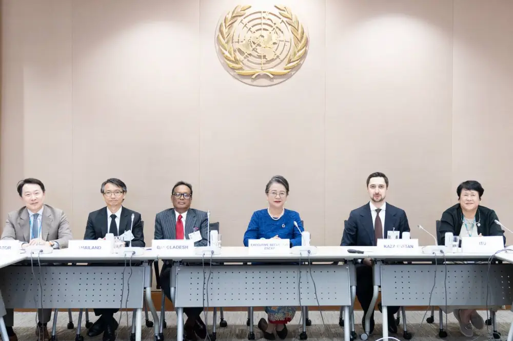 Казахстан представил стратегию «Интеллектуального правительства» на сессии ЭСКАТО ООН (2)
