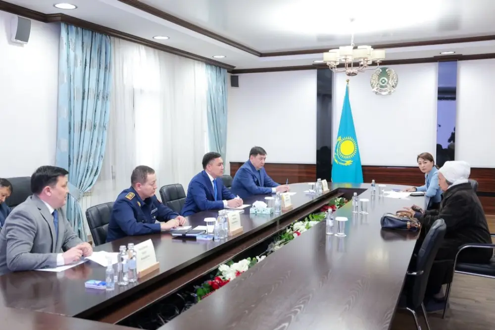 ПРИЁМ ГРАЖДАН: РАССМОТРЕНО БОЛЕЕ 150 ОБРАЩЕНИЙ (2)