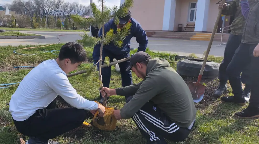 В области Жетісу прошла санитарная акция «Таза бейсенбі» (2)