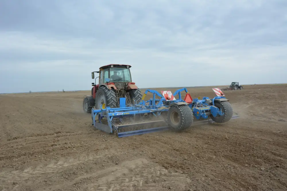 В Жамбылской области в 2026 году сельхозкультуры разместят на площади 665,4 тыс. гектаров (7)