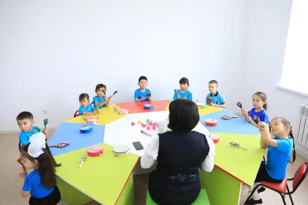 В Мартукском районе введена в эксплуатацию новая школа искусств (10)