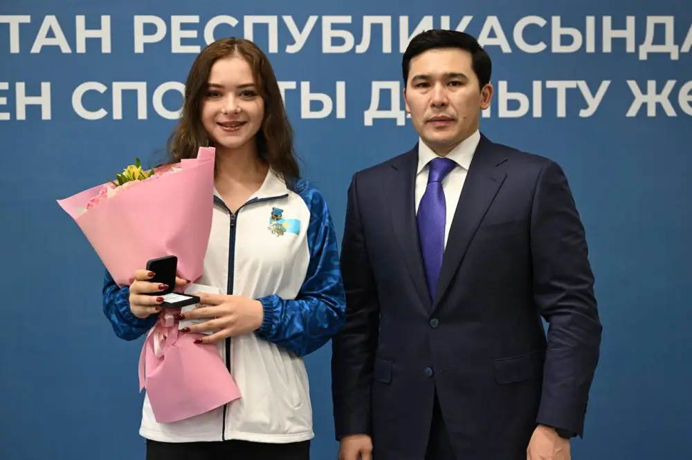 Спортсмены Казахстана отмечены наградами за достижения на зимних Олимпийских и Паралимпийских играх Астане