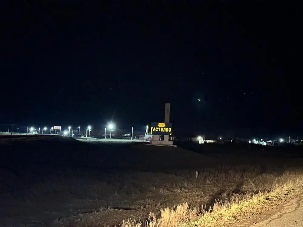 В селе Гастелло зажглись новые фонари (5)