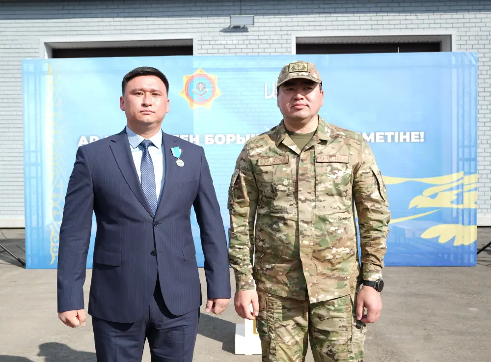 Глава МЧС открыл новую пожарную часть в городе Сатпаев (5)