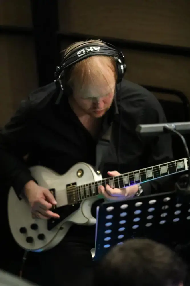 Триумф в Астане: впервые областной театр оперетты представил мюзикл «Mamma Mia!» (8)