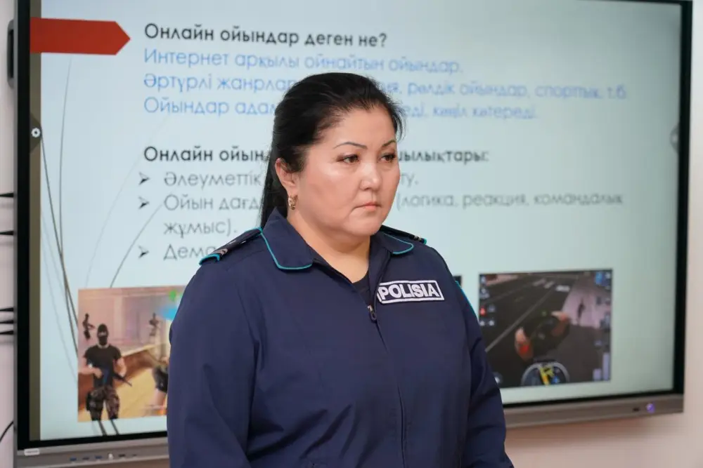 «Закон и порядок»: в Астане для школьников организовали урок безопасности и классный час (5)